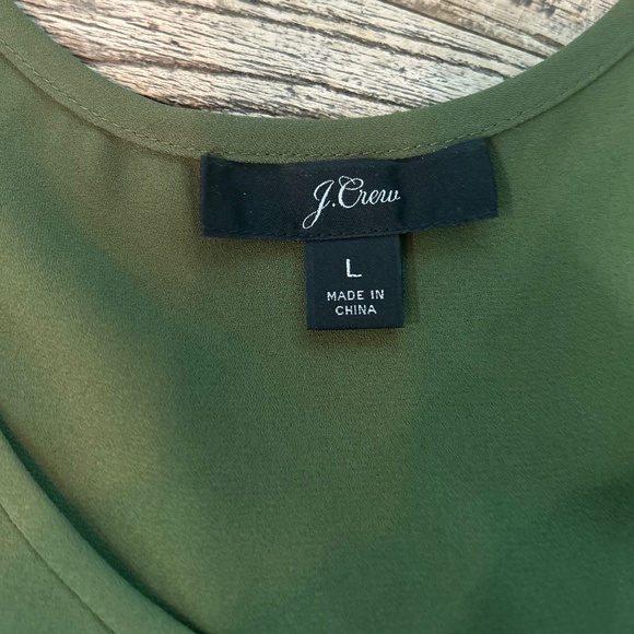 🫒EUC - J.CREW TANK🫒 - Picture 5 of 12